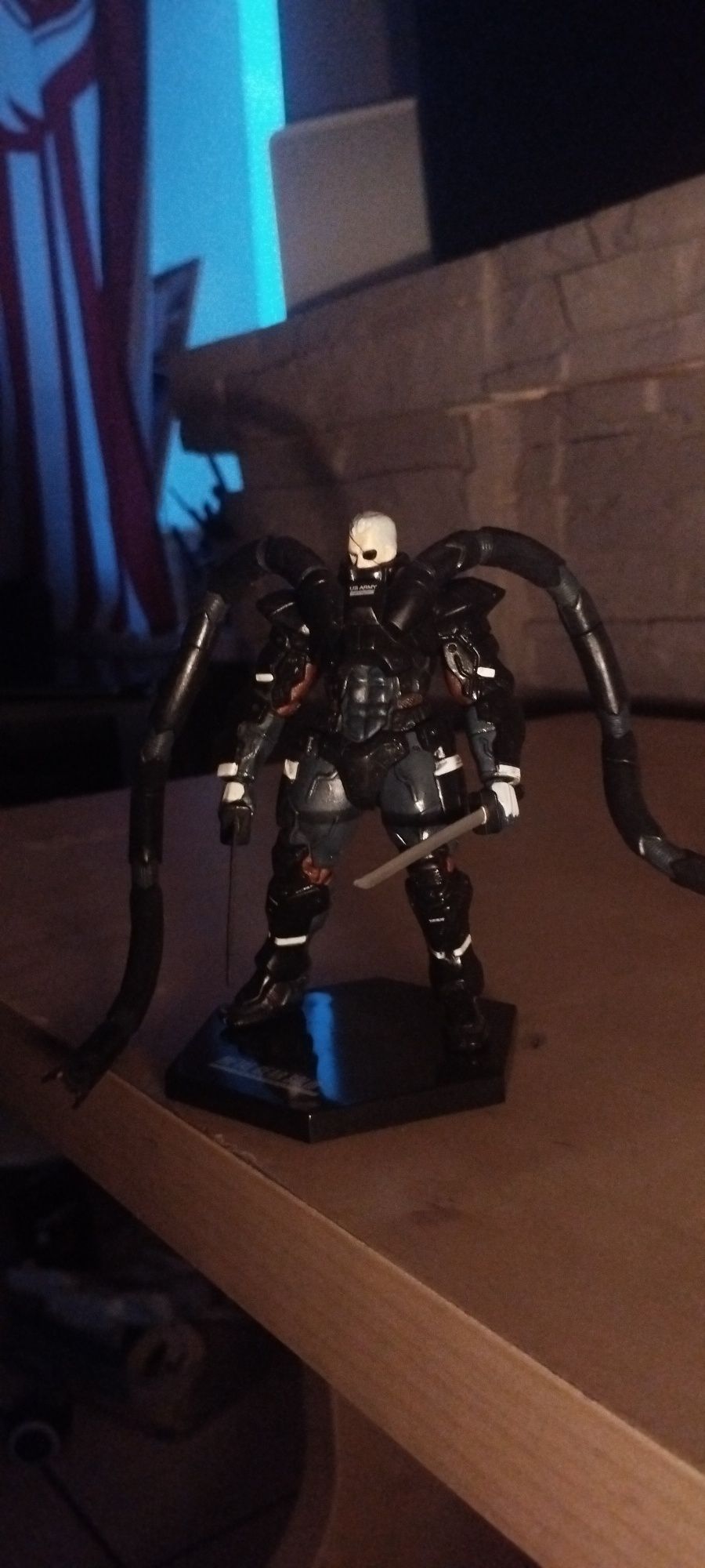 Solidus Snake figurka Metal Gear Solid 2
