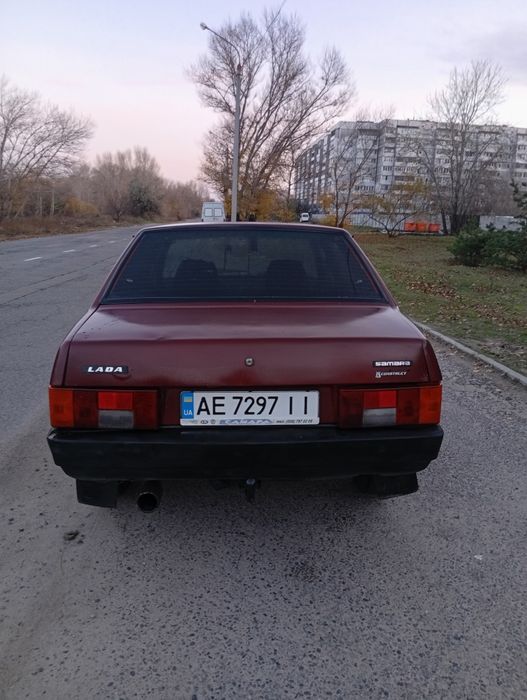 Продам ВАЗ 2199 на полном ходу!