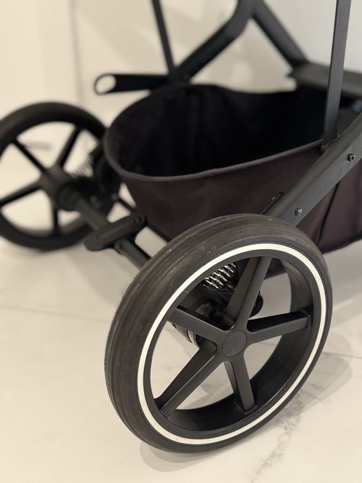 Spacerówka Cybex S lux i fotelik Aton b2