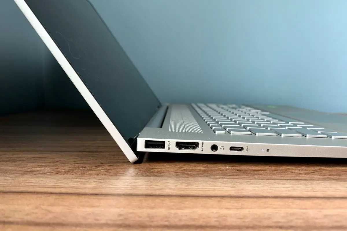 HP Envy 17.3, intel і7-1355, 64GB озп, 1TB SSD (3шт, нові)