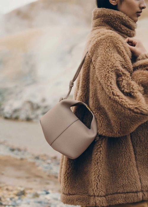 Сумка Polene Beri Textured Leather Taupe