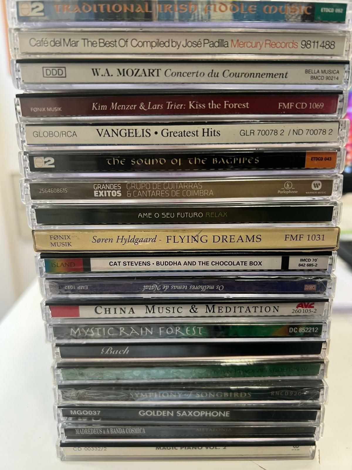 Lote de 19  CD'S com musica instrumental