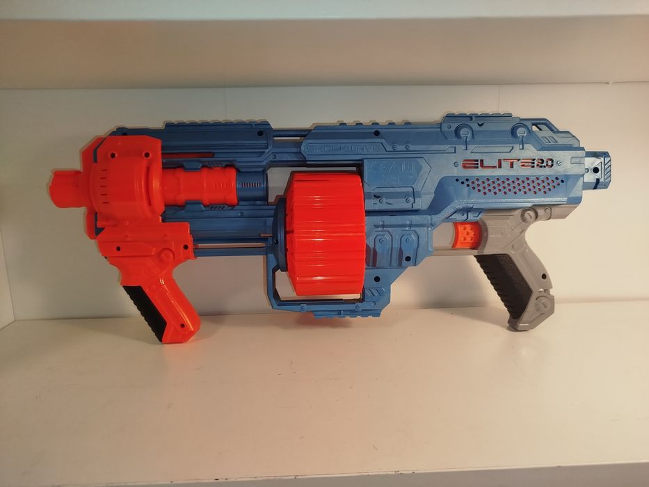 Zabawkowy pistolet NERF