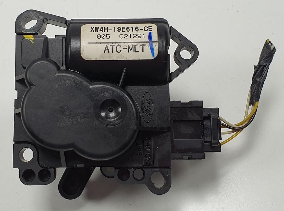 SILNICZEK NAGRZEWNICY JAGUAR S-TYPE XW4H-19E616-CE