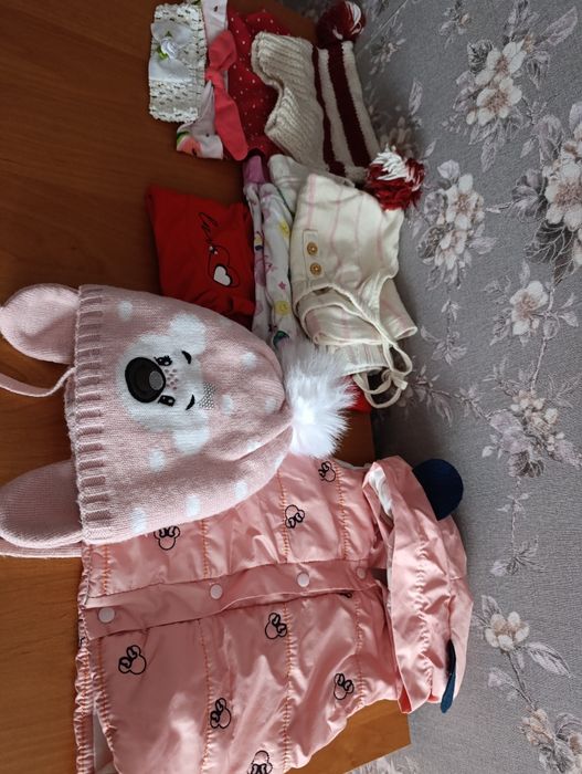 Пакет речей на дівчинку 80-86 розмір