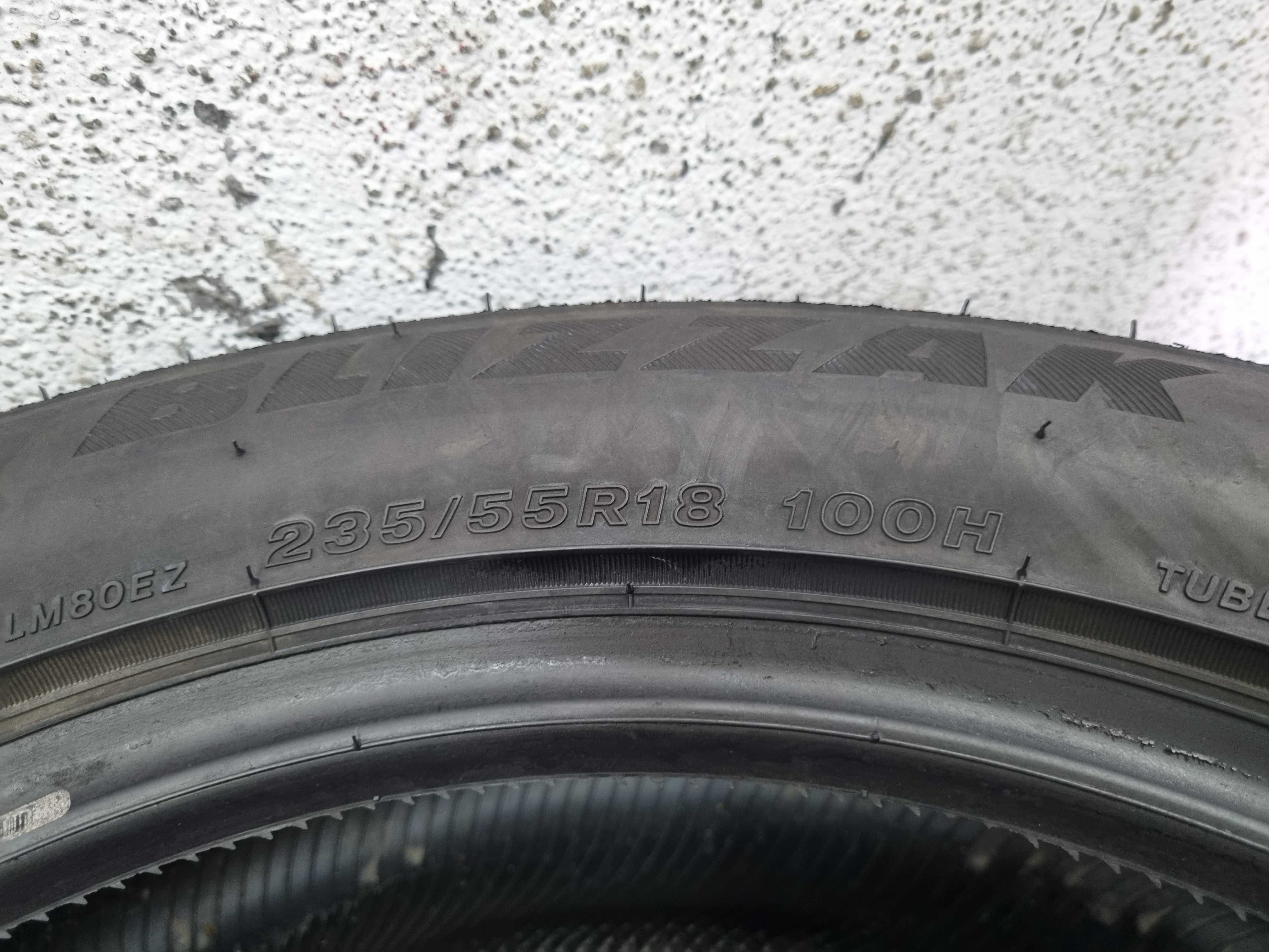 235/55/18 100H Bridgestone Blizzak LM-80 Evo D.4718