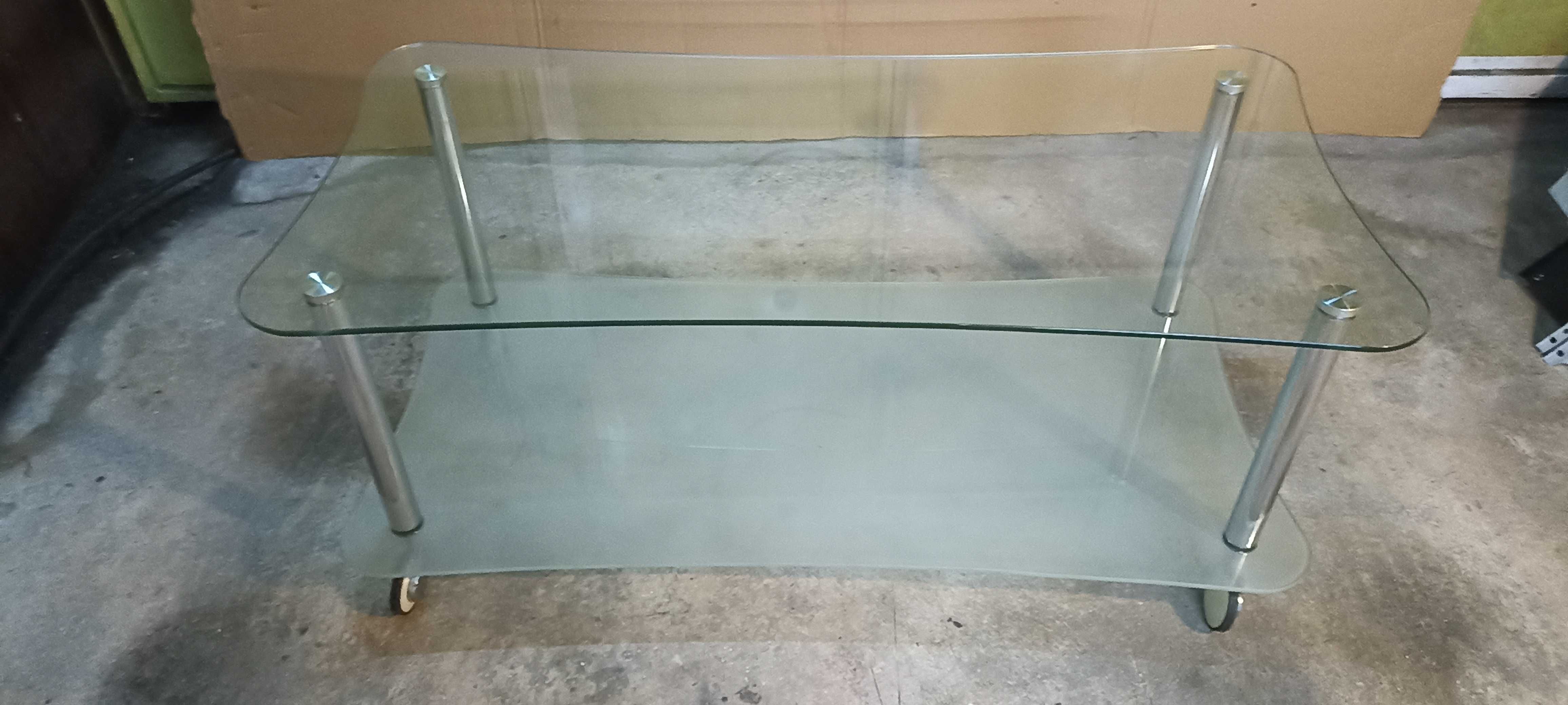 Mesa de centro em vidro