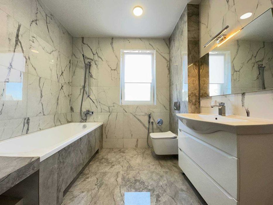 Продаж котеджу с.Малехів з сучасним ремонтом