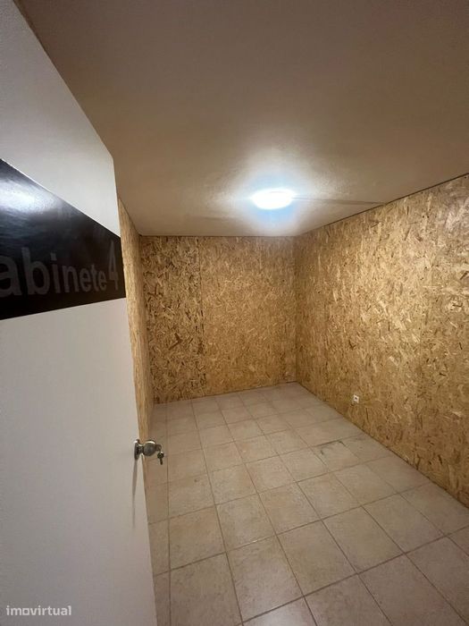 Gabinete para arrendar em Moreira da Maia