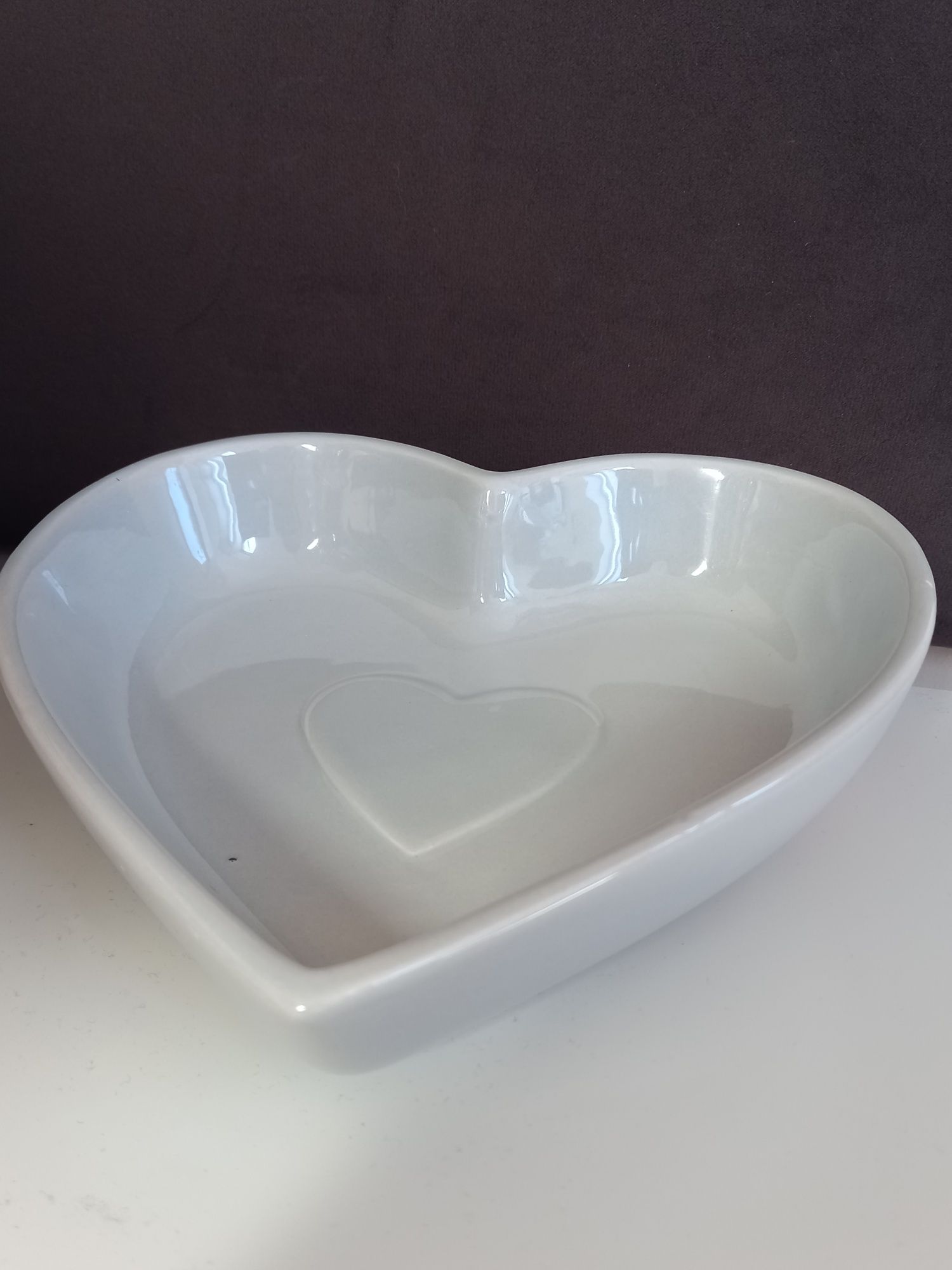 Ceramiczna miska w kształcie serca