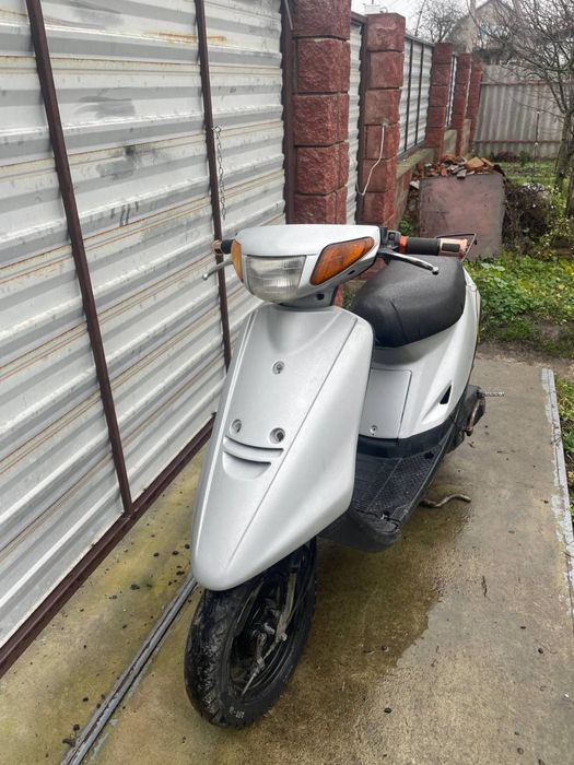 Продам скутер ямаха артістік