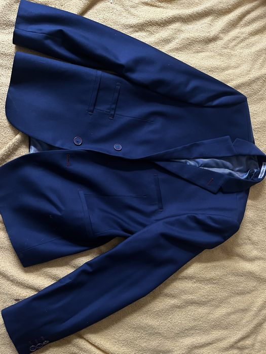 Костюм чоловічий (підлітковий) темно-синій — стан відмінний