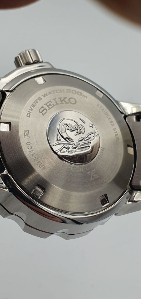 Seiko Antarctica Monster Special Edition Save The Ocean Frost PENGUIN