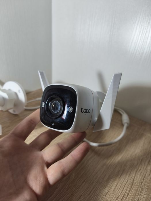 TP-Link Tapo C310 камера відеонагляду Wi-Fi  з ШІ