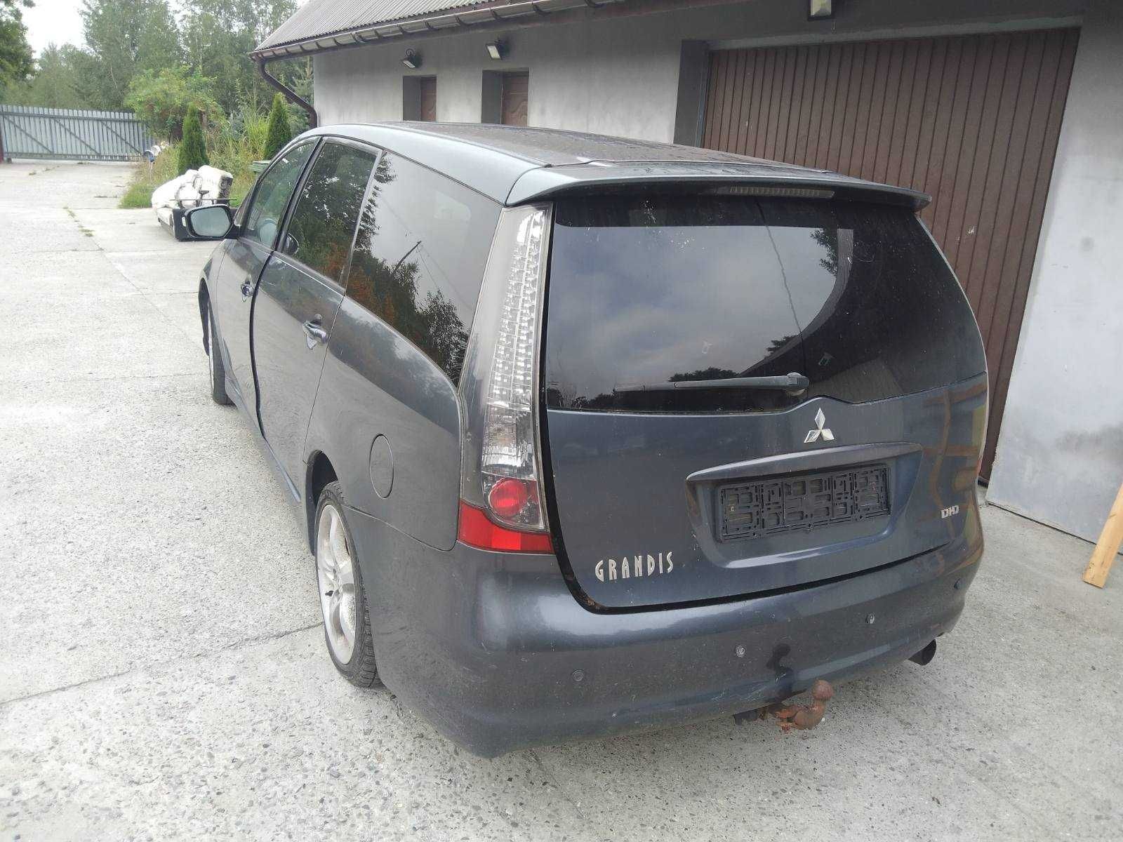 Розбірка Разборка Mitsubishi Grandis 2.0 2.4 мітсубісі грандіс шрот