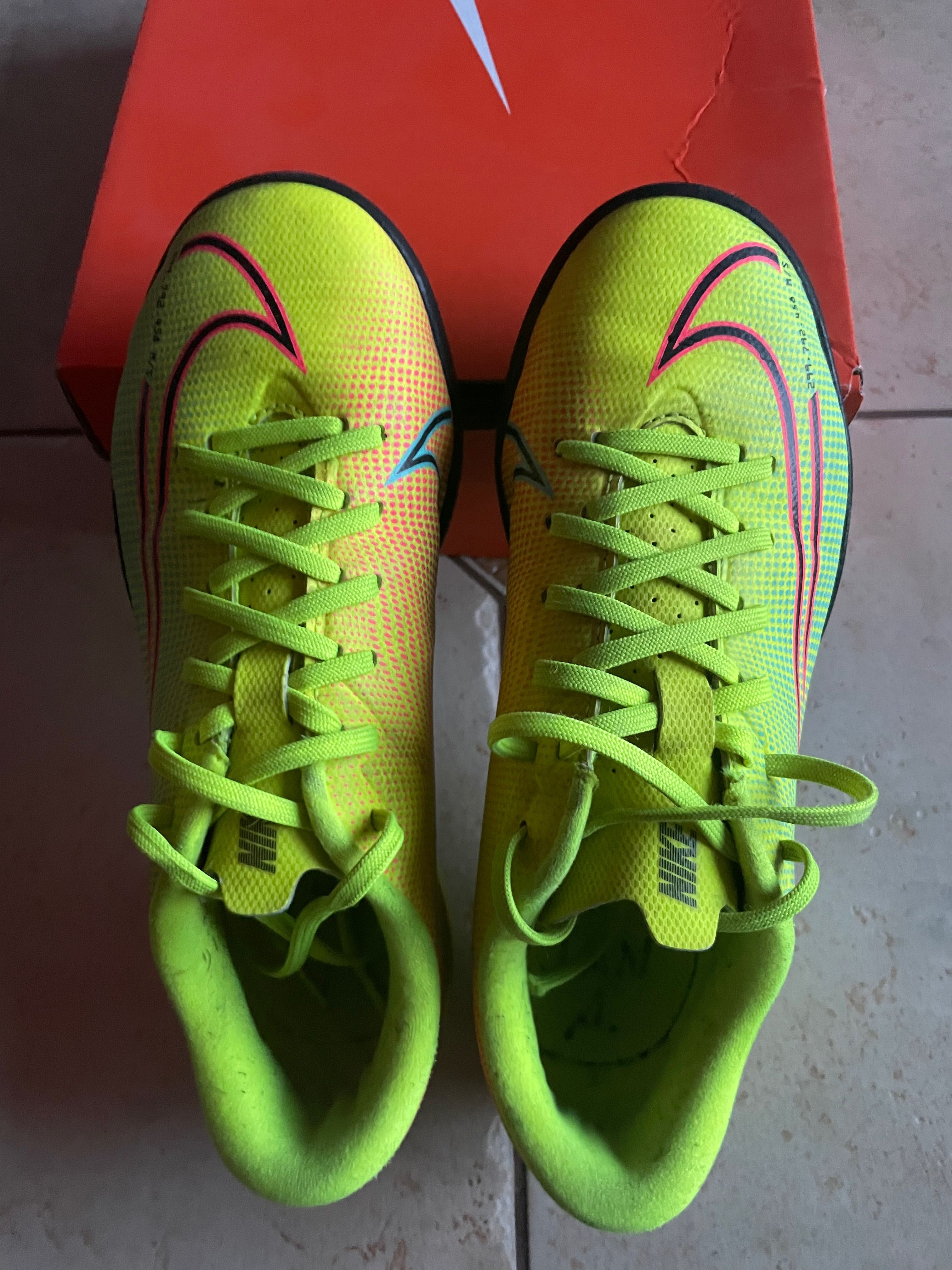 Nike JR Mercurial Vapor 13 Academy MDS IC rozm. 33,5 halówki