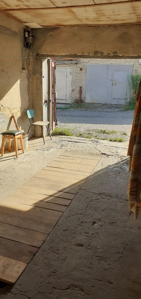 Продам гараж в кооперативе Берёзка.