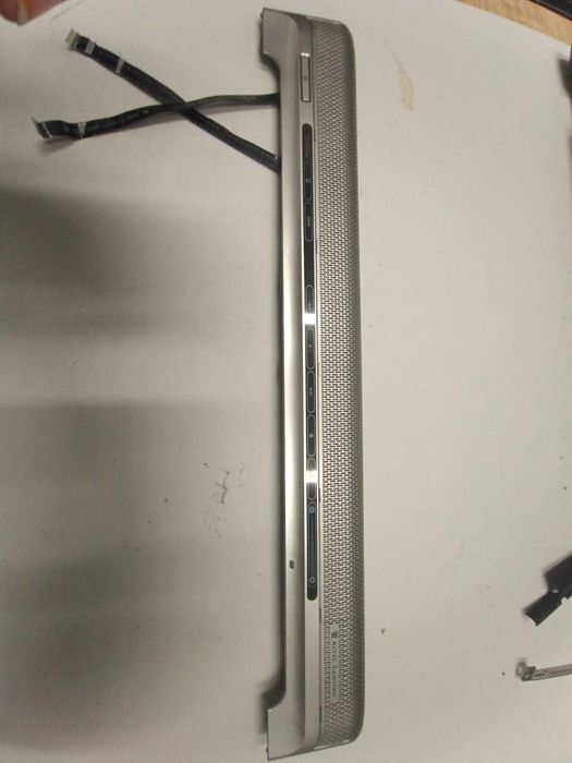 Klapka z włącznikiem górnej obudowy do laptopa HP Pavilion dv6700.