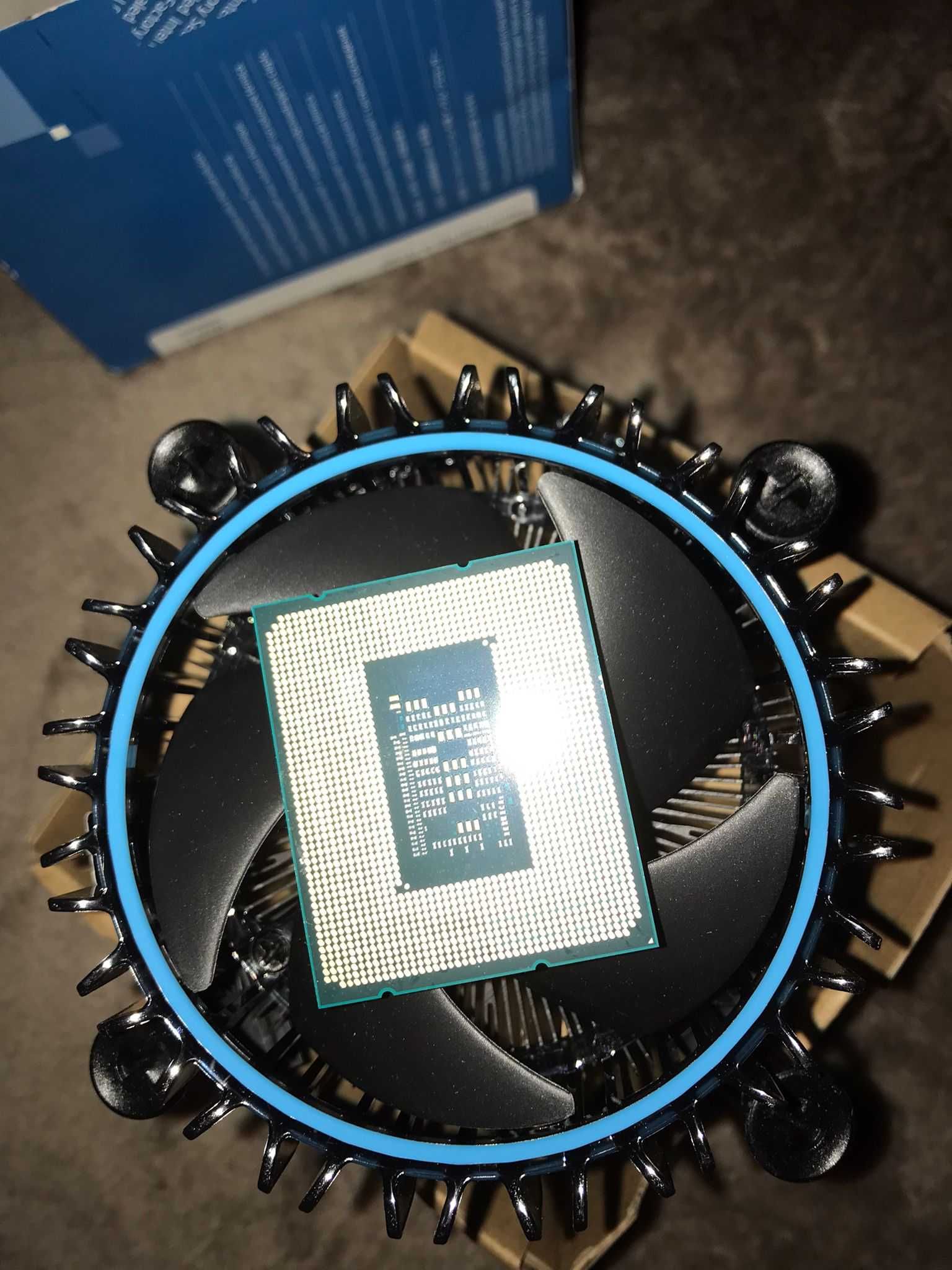procesora, Procesor Intel Core i3-12100F, 3.3 GHz, 12 MB, BOX