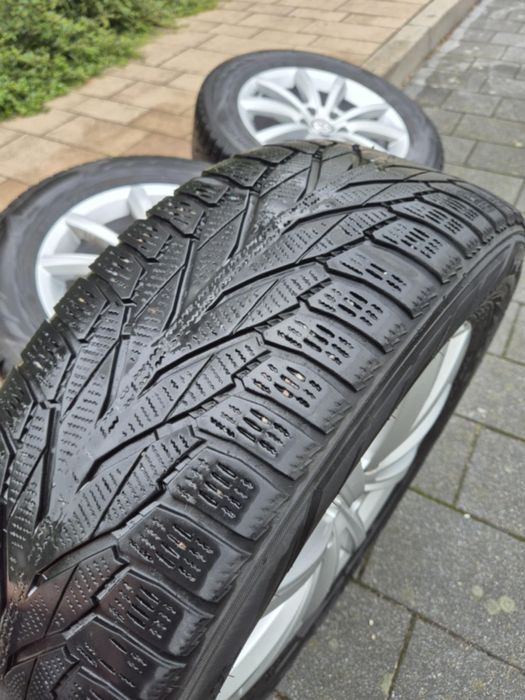 Opony VW Tiguan zimowe z felgami