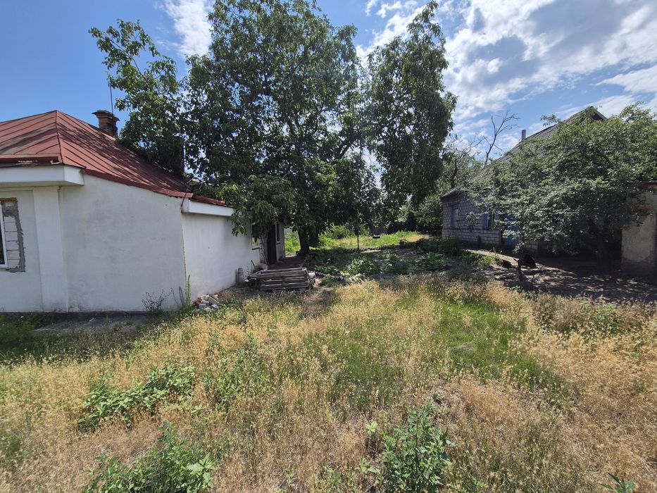 Продаж будинку по вулиці Миру