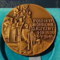Medal - Poległym w Obronie Ojczyzny org. etui