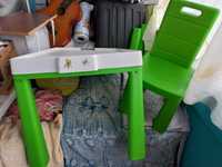 Стол і стілець дитячий міцний пластик