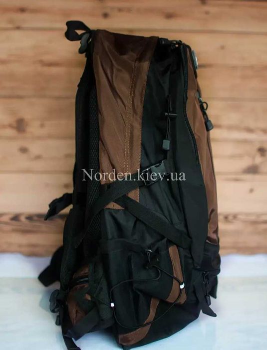 The North Face Городской 7870 Рюкзак коричневый мужской для ноутбука