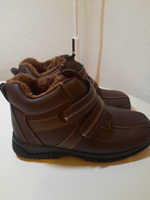 Ботинки зимние облегчённый новые