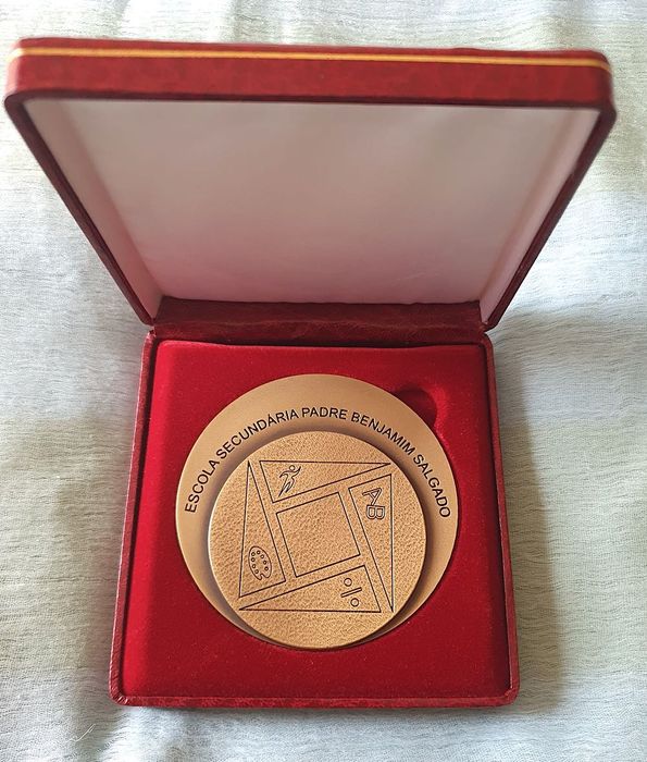 Medalha comemorativa - Escola - Braga