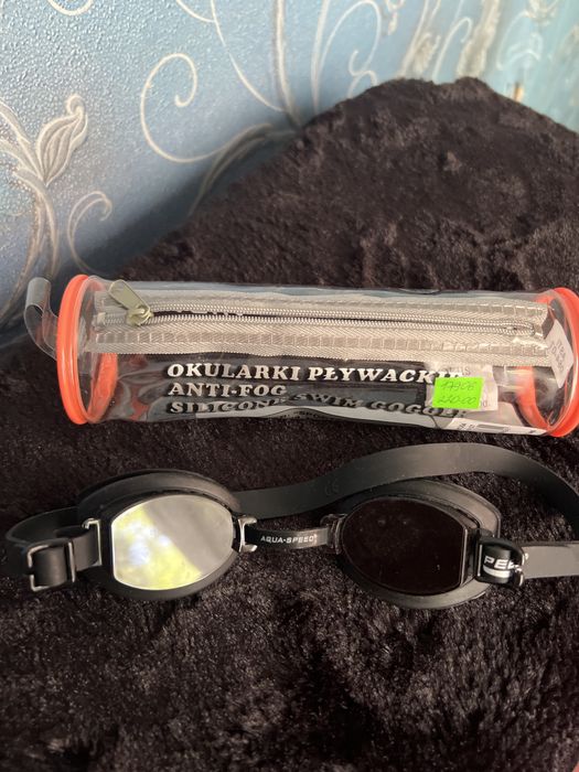 Окуляри для басейну «плавали» один раз