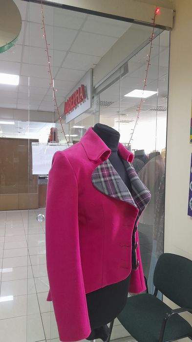 Продам жакeт женский