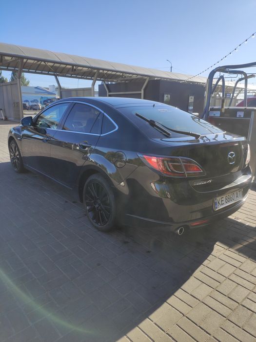 Mazda GH6 2009 года