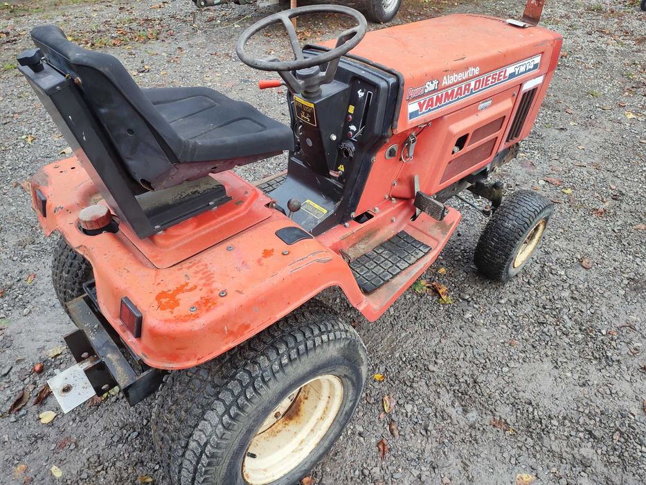 Traktorek kosiarka Yanmar YM14 diesel 2 cylindry 14 KM