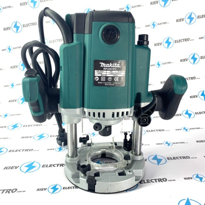 Фрезер Makita RP 2301 FC Латвия - 1 года гарантии !!!