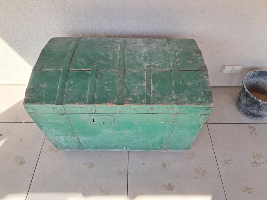 Skrzynia kufer z  1965 rok