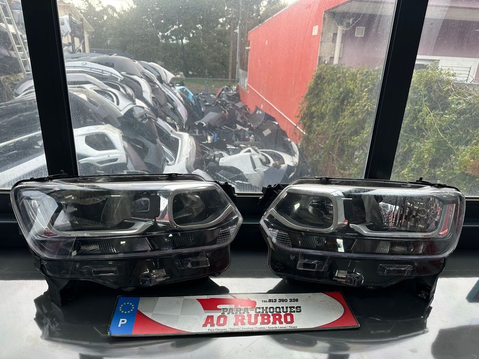 Farol Citroen berlingo 2020