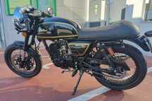 Moto 125 Café racer