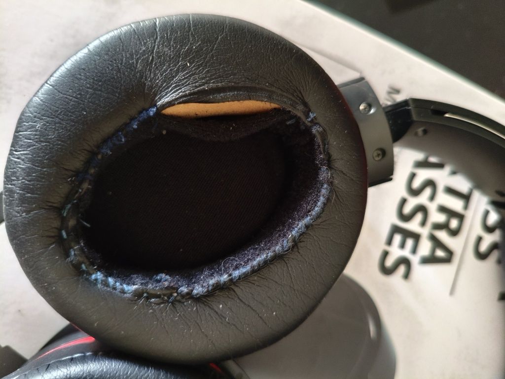 Headphones Sony MDR-XB950AP Extra Bass