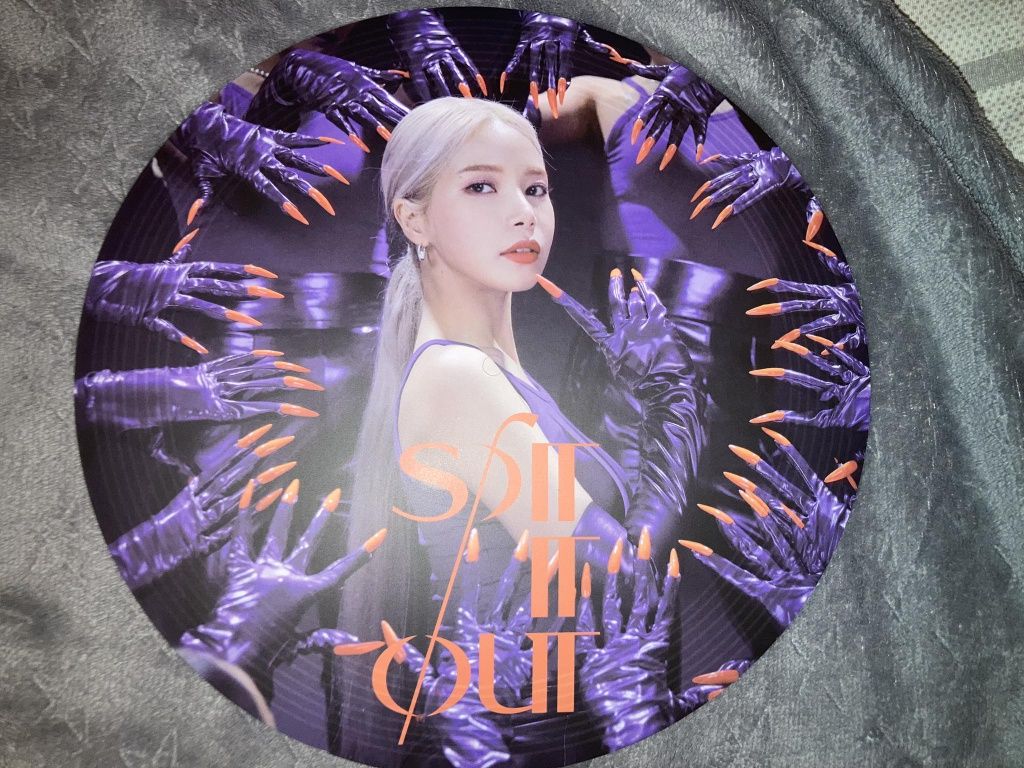 Mamamoo Solar Spit It Out LP photocard winyl za 13 zł