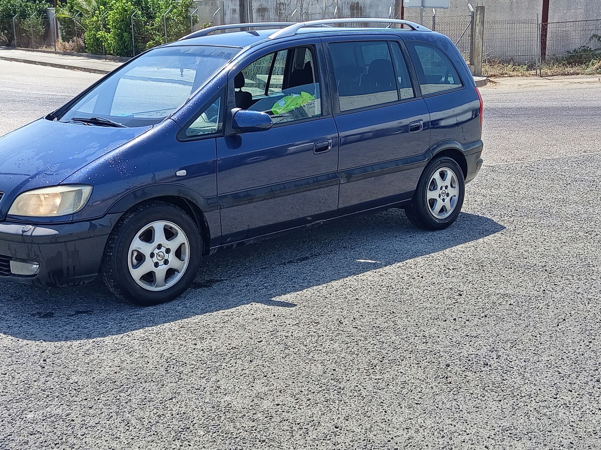 Opel zafira a gasolina