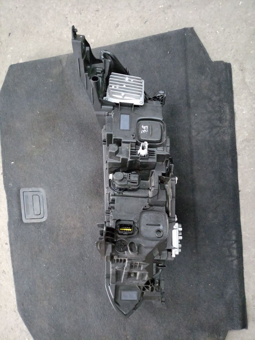 Renault Talisman lampa przód prawa