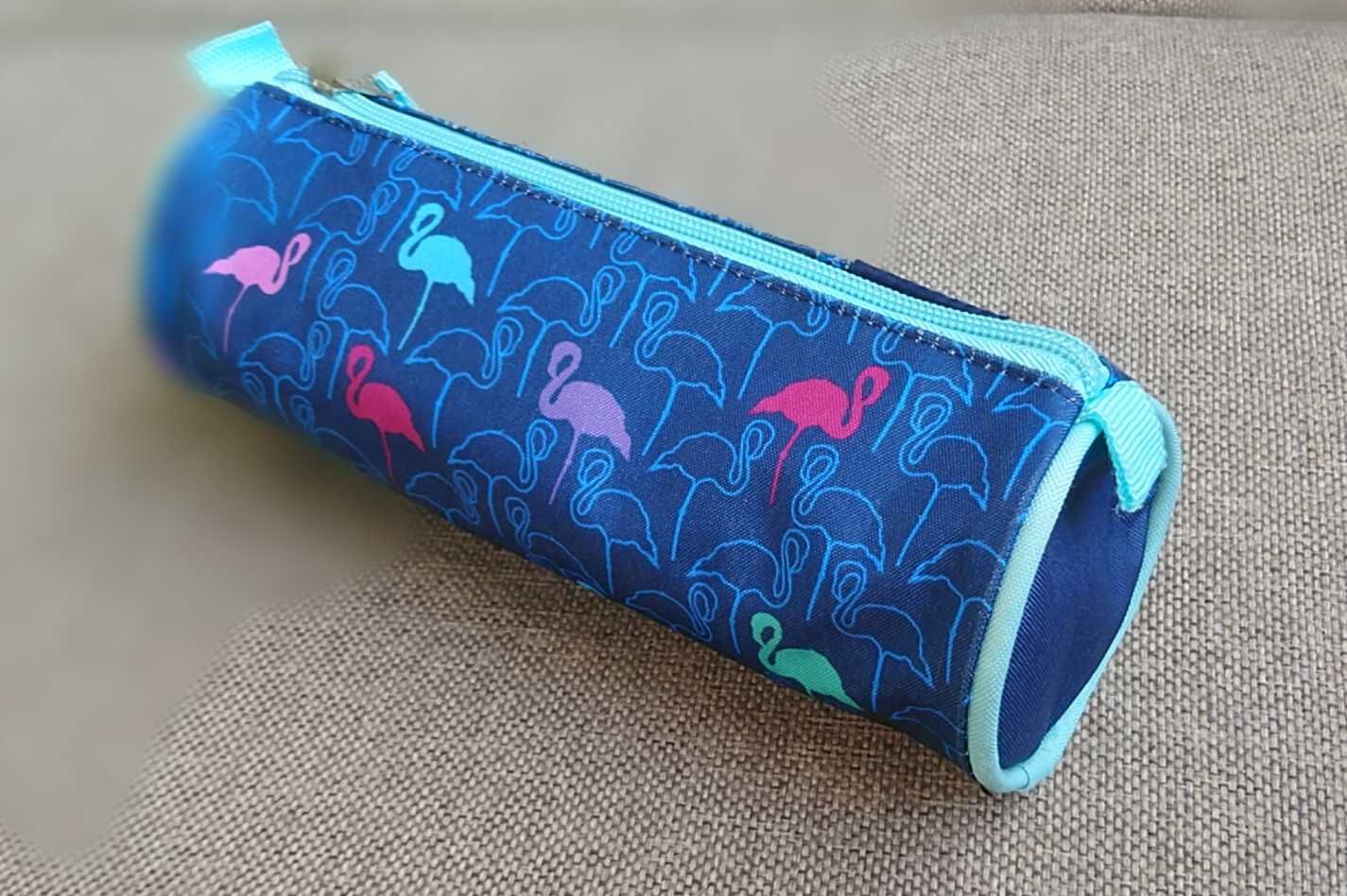 Piórnik tuba flamingi STARPAK