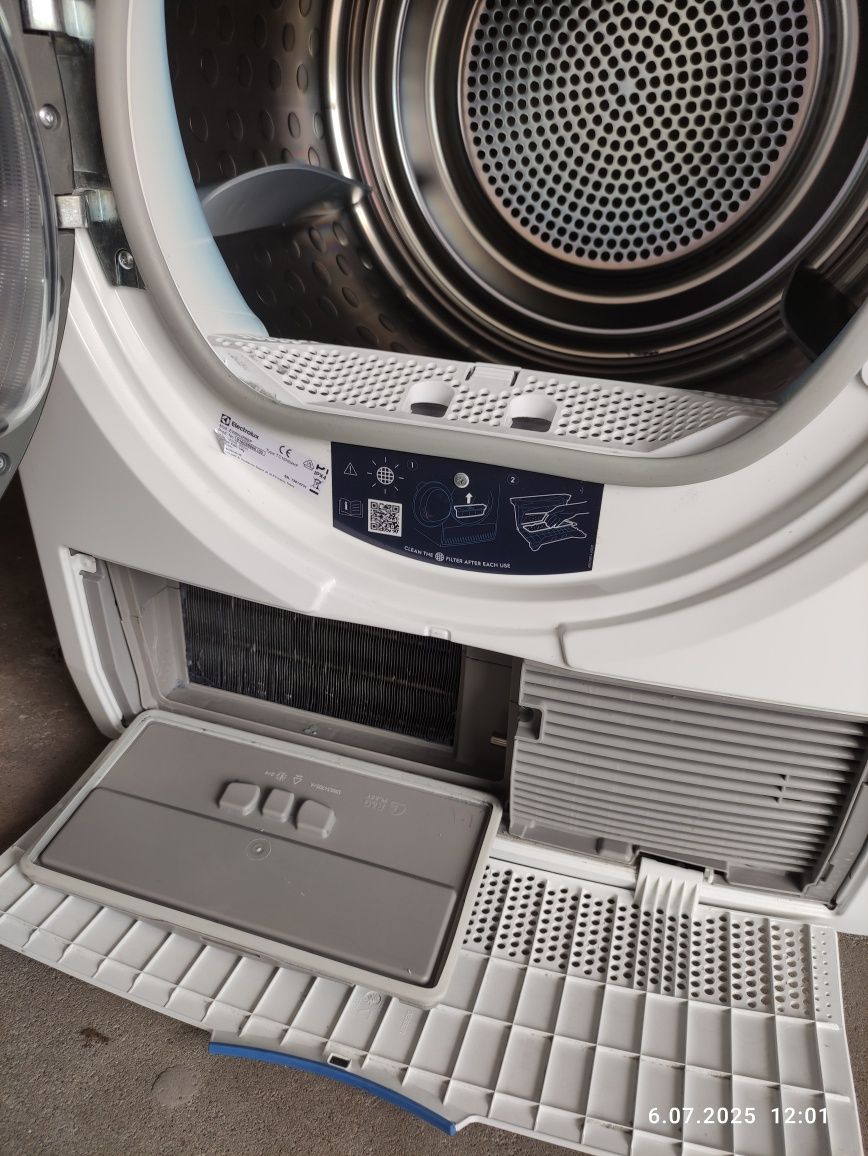 Electrolux PerfectCare 800 8kg DelicateCareSystem