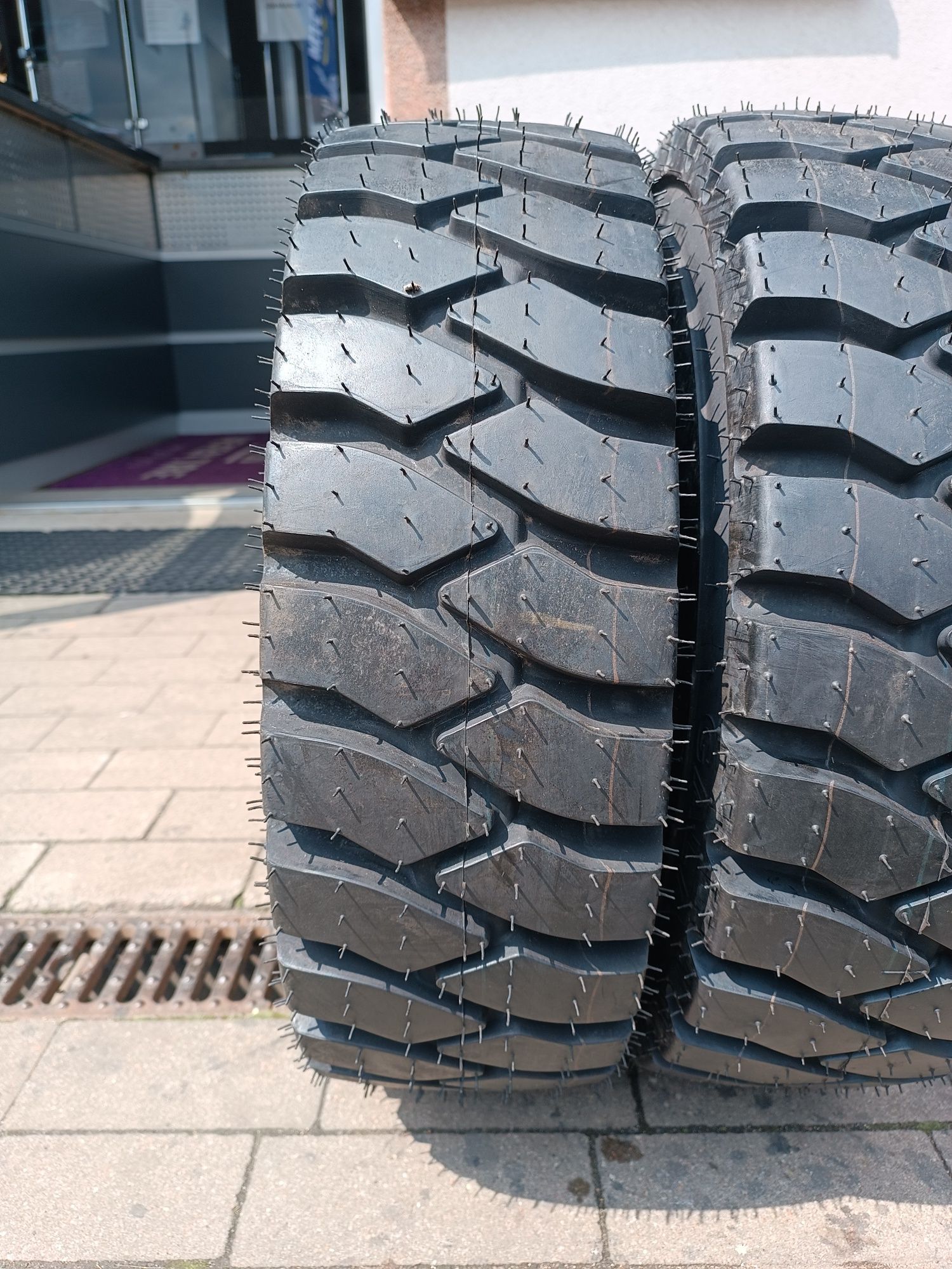 6.50-10 Galaxy YARDMASTER nowe opony przemysłowe