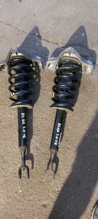 Sprężyny amortyzatory przód Audi A4 B6 3.0 V6 kpl