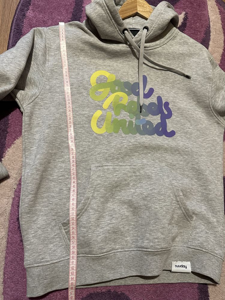 Bluza szara z kapturem rozmiar M