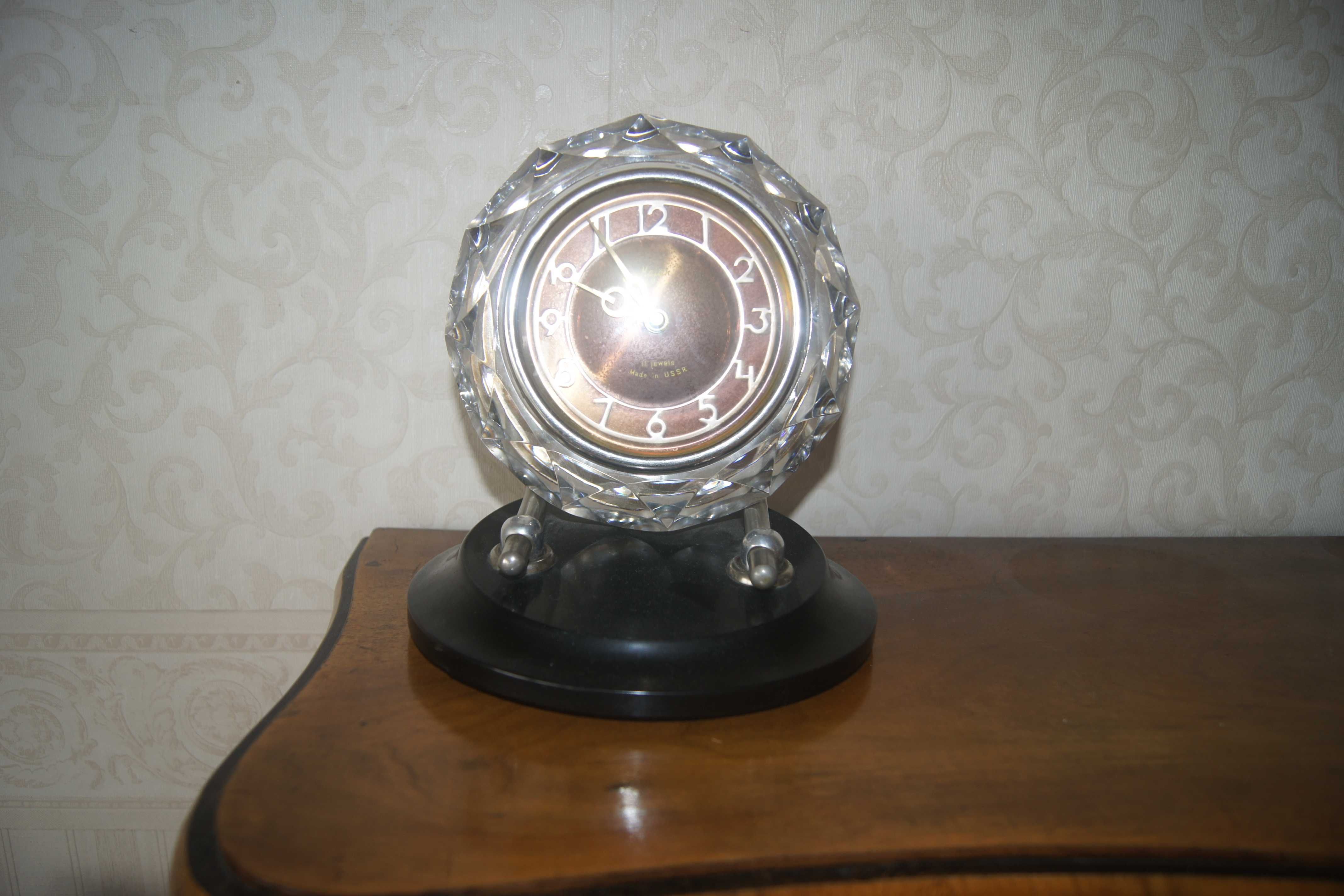 Na sprzedaż radziecki zegar stojący MAJAK