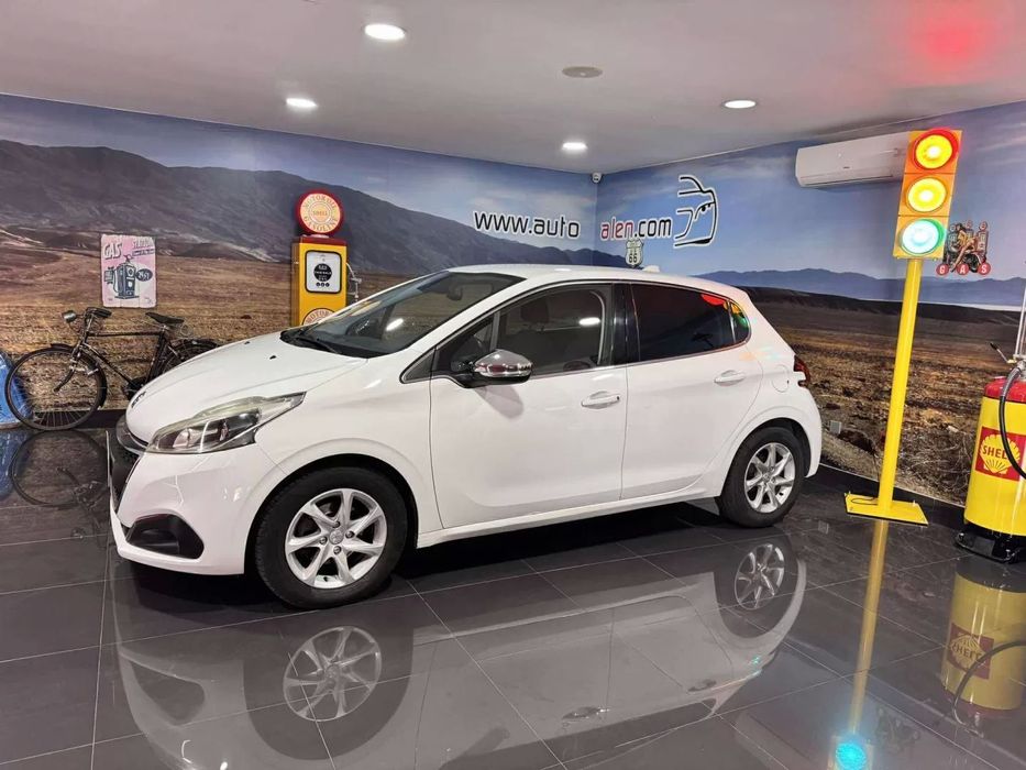 Peugeot 208 1.6 BlueHDi Allure