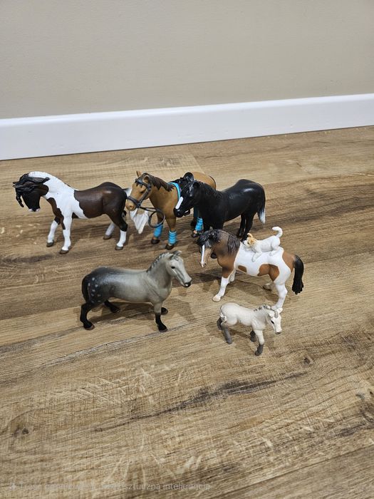 Figurki koni Schleich i bruder i collecta